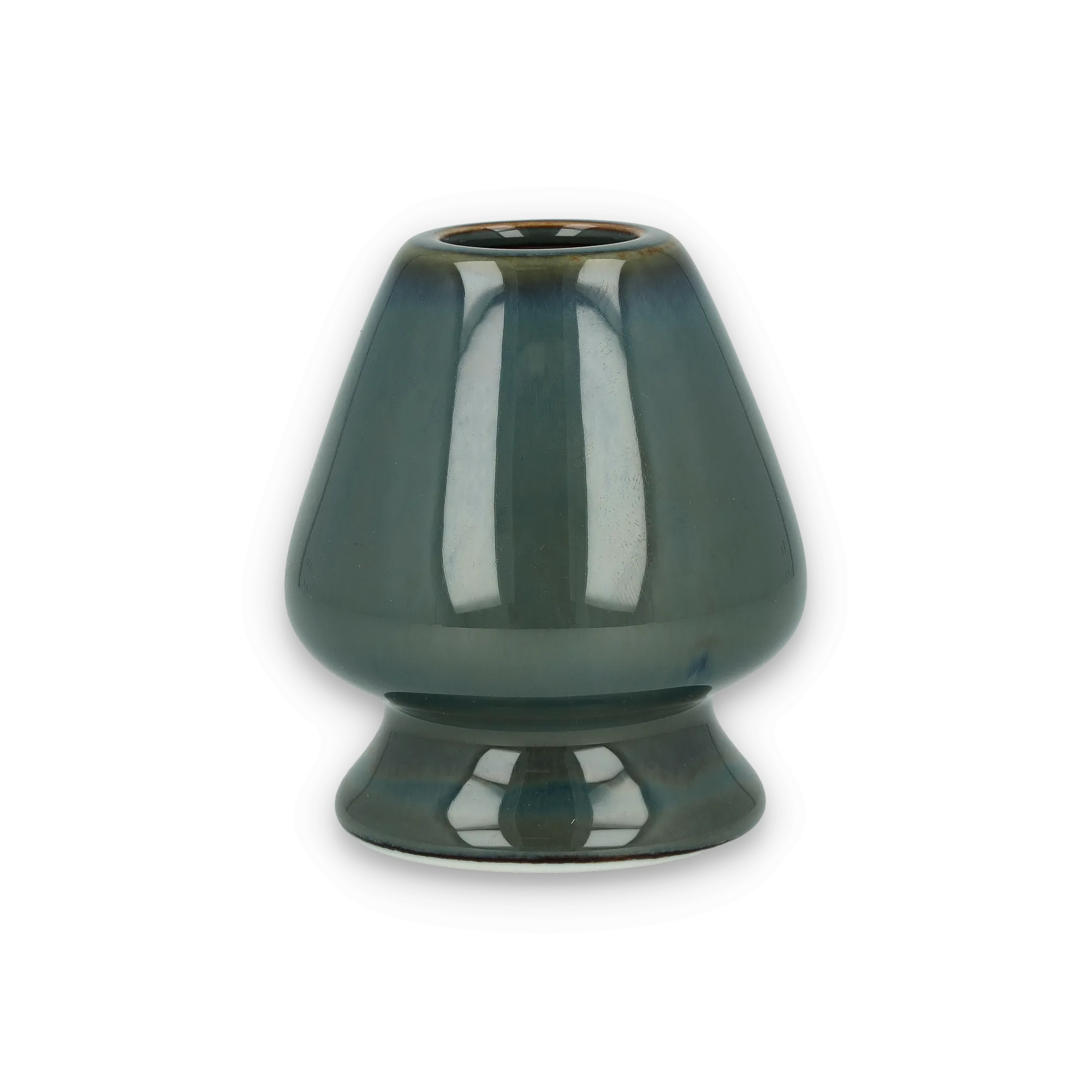 Dunkelgrüne Keramikvase mit bauchigem Körper, schmalem Hals und ausgestelltem Fuß vor schwarzem Hintergrund.